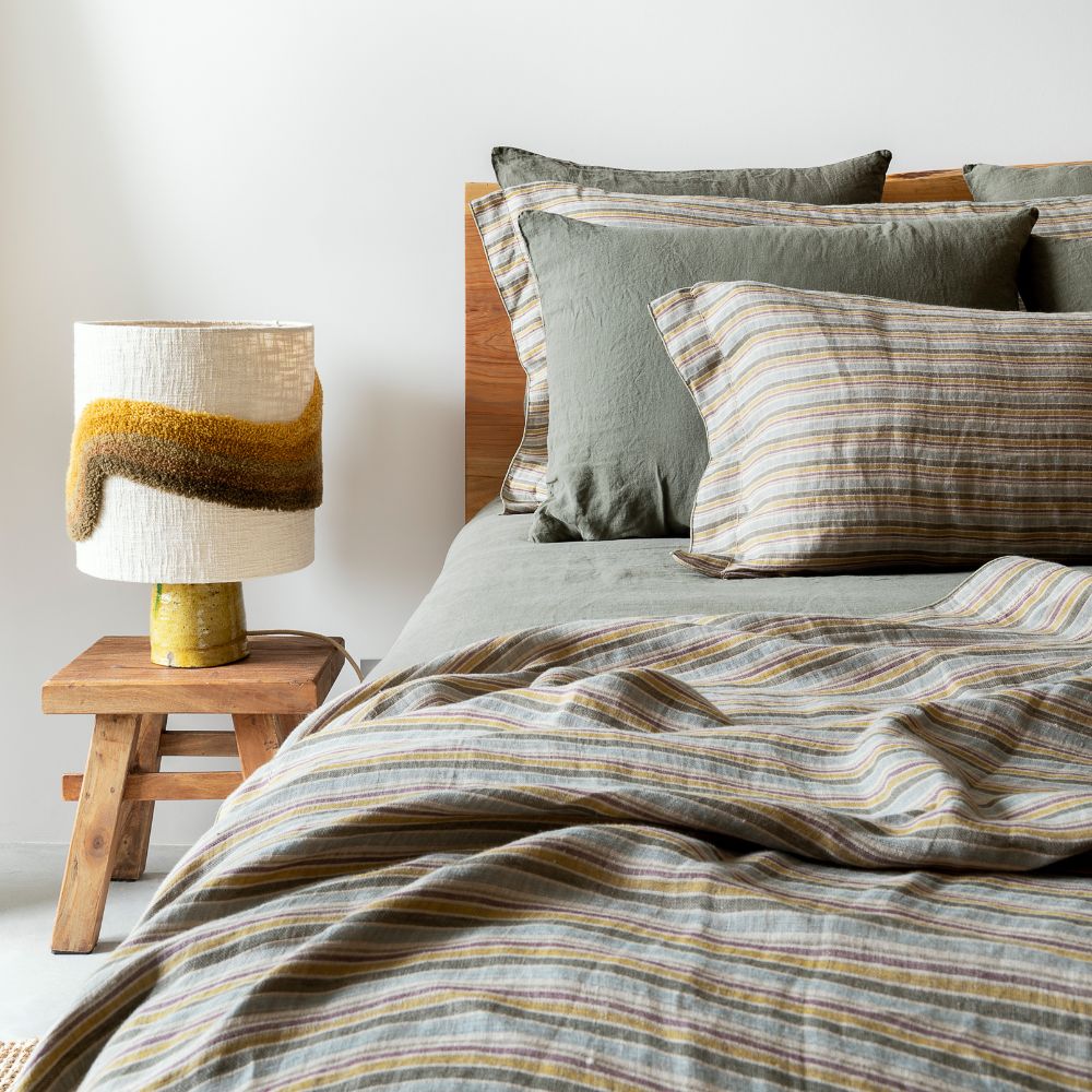 Coussin en lin à rayure