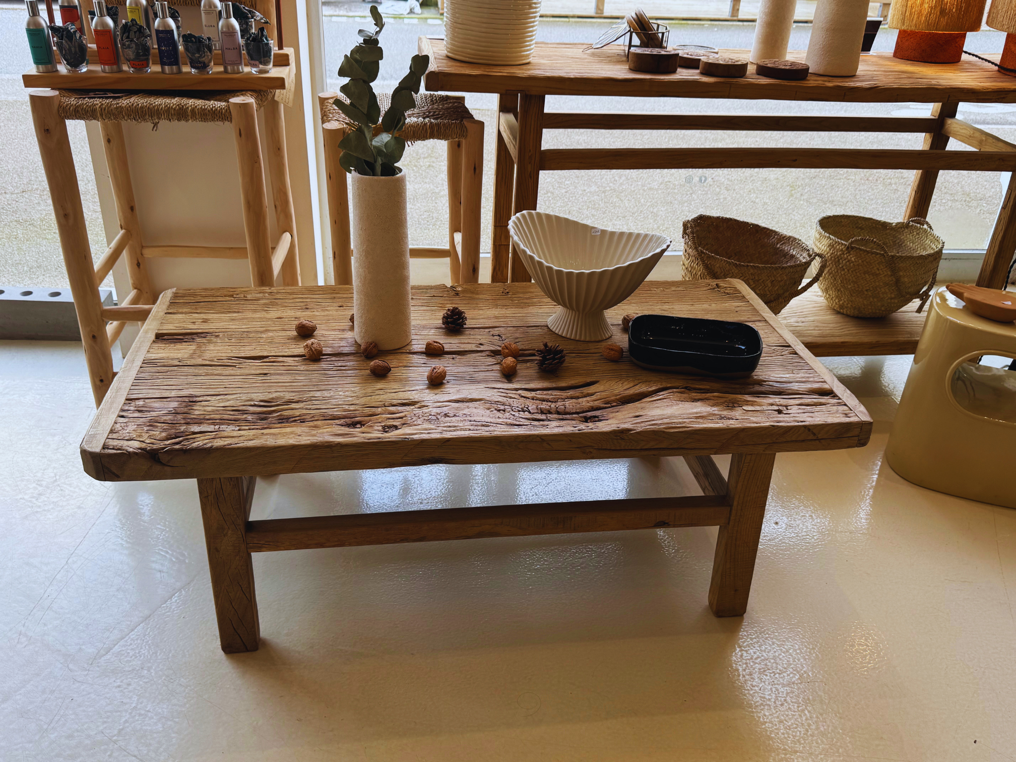 Table basse en orme - 120 x 60 cm